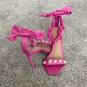 Gianni Bini Vibrant Pink Heels with Bow Detail